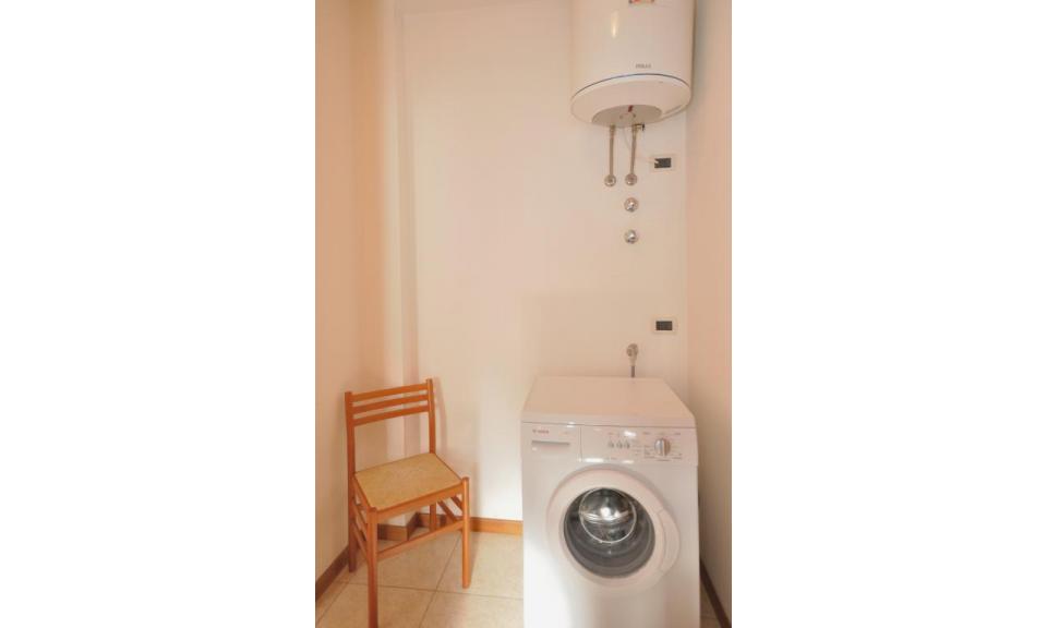 appartamenti MILLENIUM: lavatrice