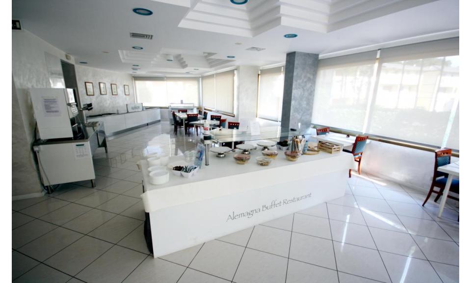 Hotel ALEMAGNA: Frühstücksraum