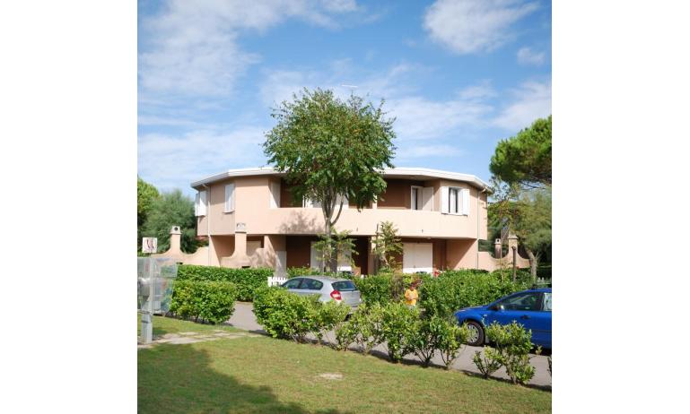 apartments VILLAGGIO TIVOLI: exterior of small villa (example)