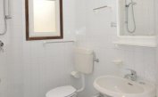 Ferienwohnungen VILLAGGIO TIVOLI: C6 - Badezimmer (Beispiel)