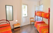 appartament VILLAGGIO TIVOLI: C7 - chambre à 3 lits (exemple)