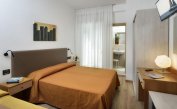 Hotel GOLF: Star - renoviertes Schlafzimmer (Beispiel)