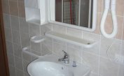 residence GIRASOLI: C7 - bagno (esempio)