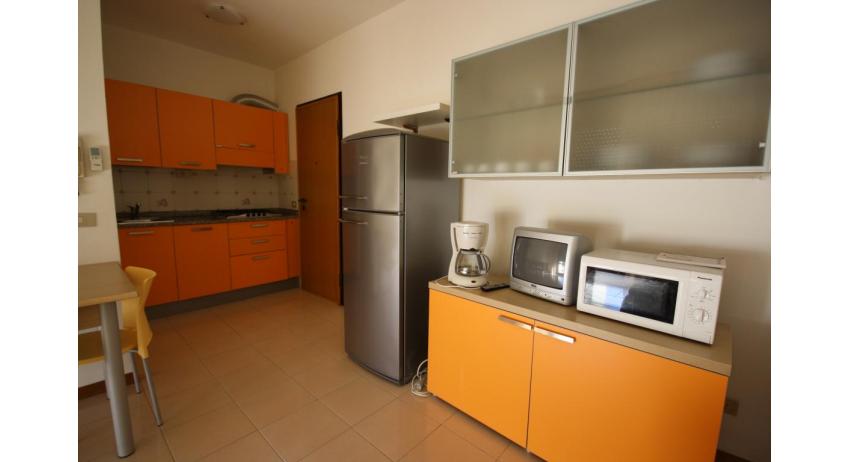 apartments CAMPIELLO: C6/R - kitchen (example)