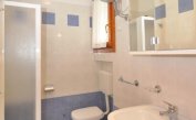 apartments ORCHIDEA: C6 - bathroom (example)