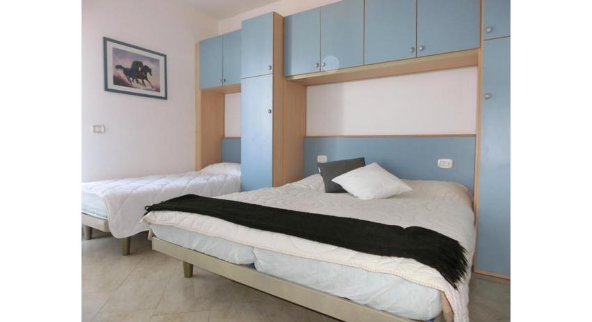 apartments ARGONAUTI: C7/2* - 3-beds room (example)