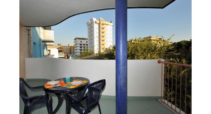 apartments ARGONAUTI: B5* - balcony (example)