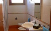 residence TULIPANO: B5 - bathroom with a shower enclosure (example)