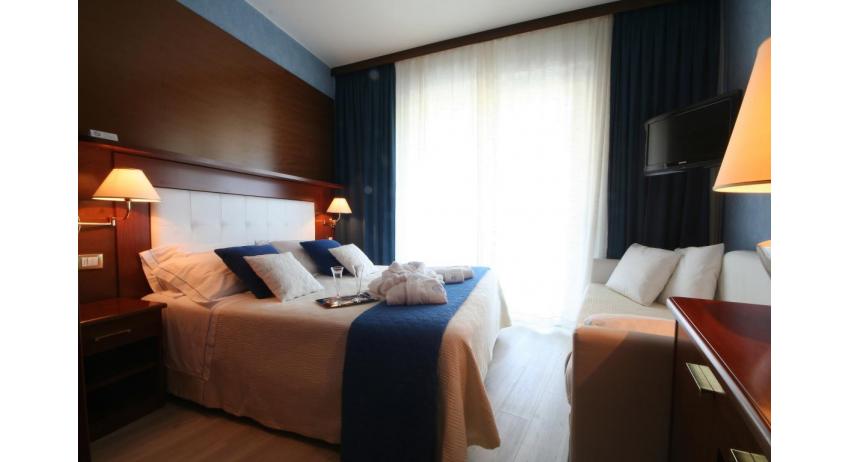 hotel CORALLO: Classic - double bedroom (example)