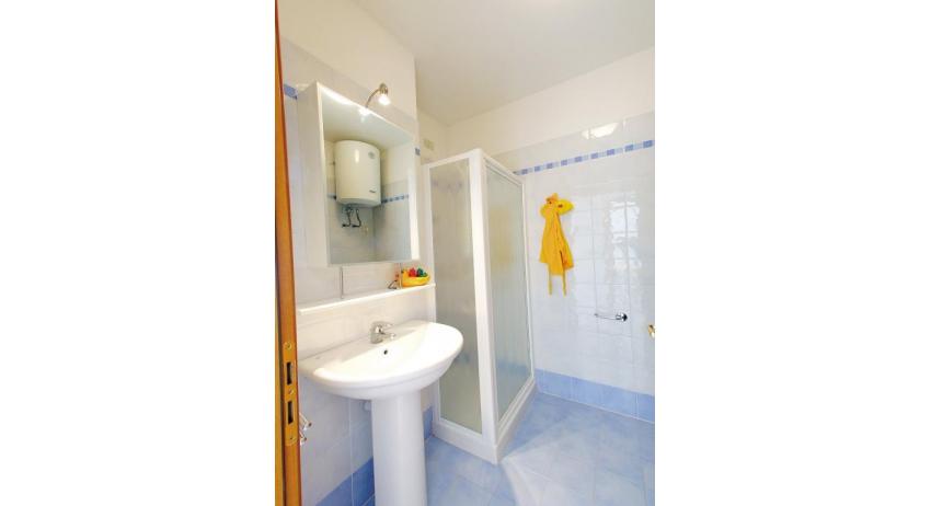 apartments MARA: C6/1 - bathroom (example)