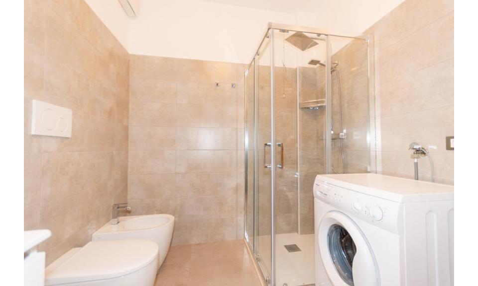 résidence TERME: C7 - salle de bain avec cabine de douche (exemple)
