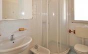 apartments MILLENIUM: B5 - bathroom (example)