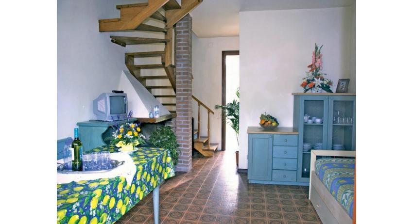 apartments DELFINO: C5V - internal stairs (example)