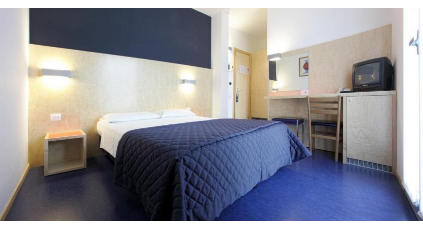 hotel FIRENZE: standard - bedroom (example)