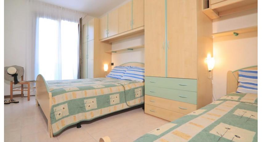 résidence LIA-GEMINI: B5/0 - chambre à 3 lits (exemple)
