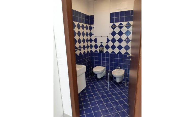residence KATJA: A5/S - bathroom (example)