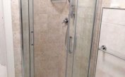 apartments DIANA EST: C7 - shower enclosure