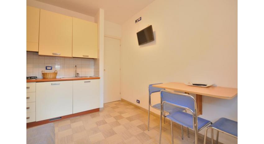 apartments RESIDENCE PINEDA: A2 - kitchenette (example)