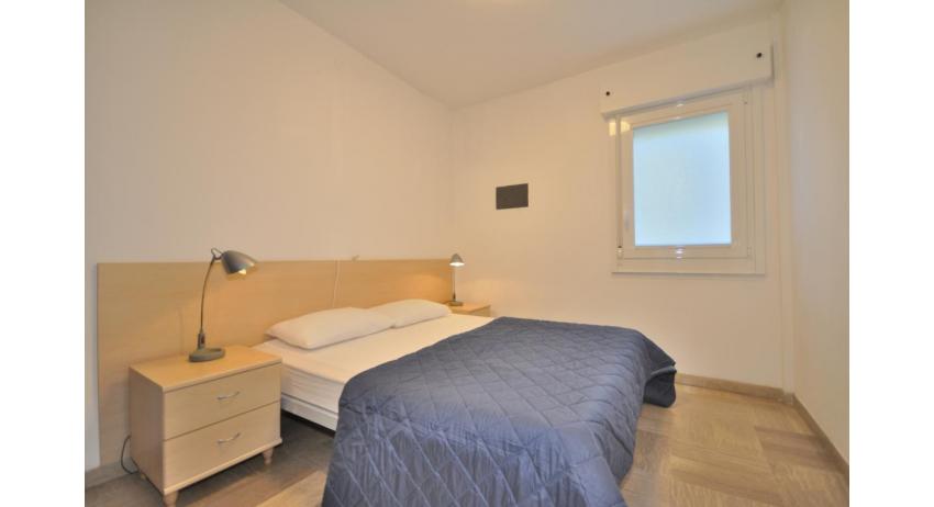 appartamenti RESIDENCE PINEDA: B4+ - camera matrimoniale (esempio)