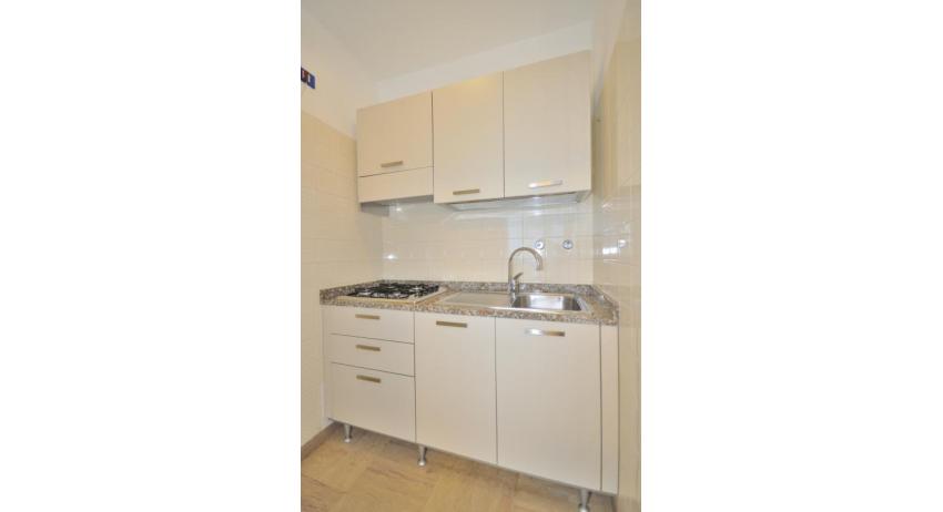 apartments RESIDENCE PINEDA: B4+ - kitchenette (example)
