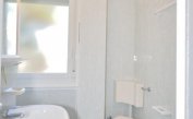 appartamenti RESIDENCE PINEDA: D7/2 - bagno (esempio)