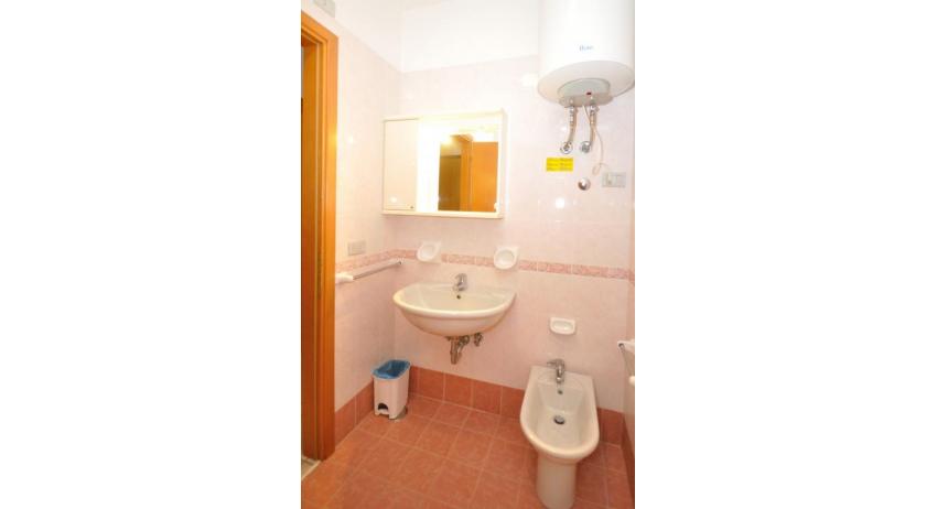 Residence LE ALTANE: C6/2 - Badezimmer (Beispiel)