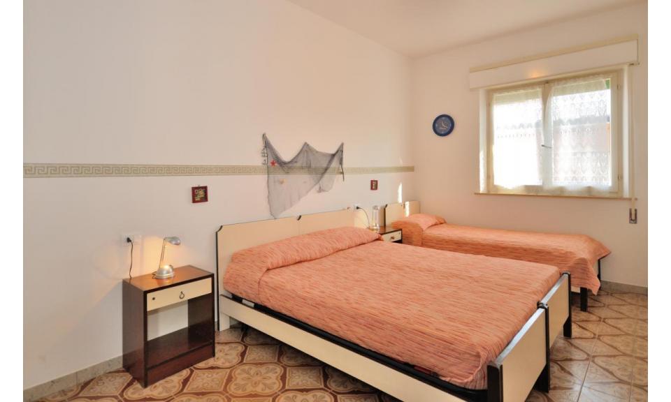 appartament CA CIVIDALE: C6 - chambre à 3 lits (exemple)