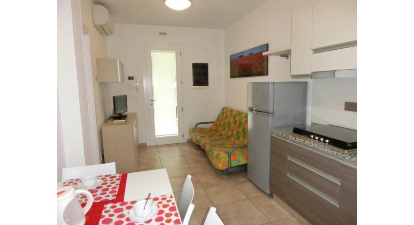 residence EVANIKE: C6* - kitchen (example)