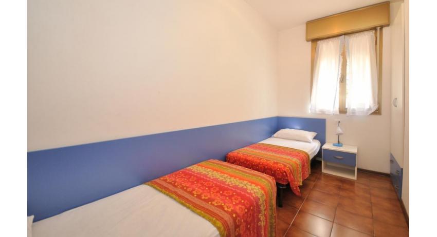 appartament TIZIANO: C6b - chambre avec deux lits (exemple)