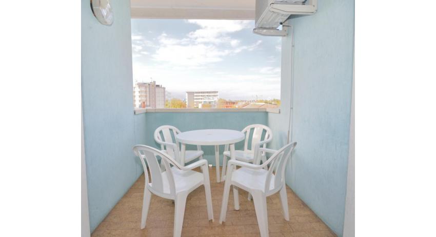 appartament MONACO: B7 - balcon (exemple)