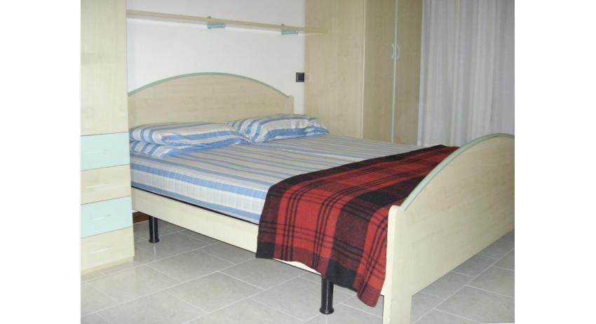 residence LIA: B5* - double bed (example)